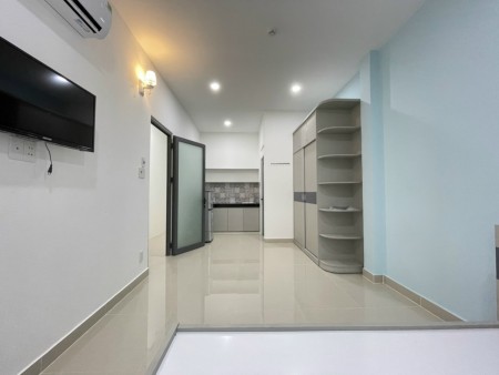 Cho thuê căn hộ dịch vụ XVNT Bình Thạnh. Giá phòng dao động từ 6 - 6tr5 tuỳ phòng