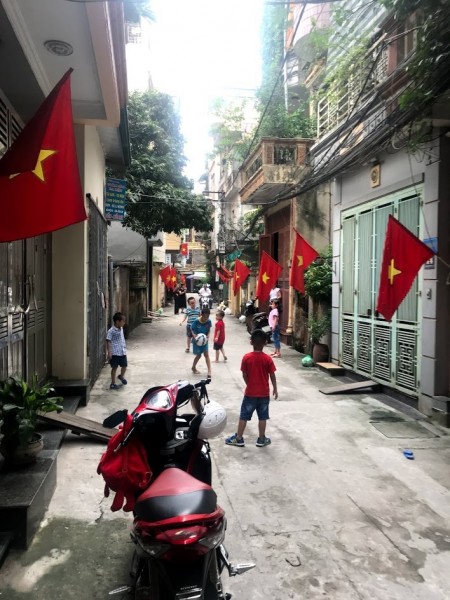 Đi đến slide 1