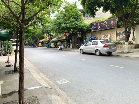 Đi đến slide 8