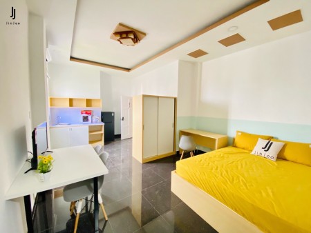 (GẤP) Nhượng lại hợp đồng thuê còn 5 tháng, phòng 30m2, 6tr, FULL nội thất,free 2 xe máy