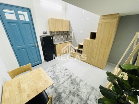 Căn hộ có gác_ban công,full nội thất 30m2_gần ngã 4 Lũy Bán Bích,giảm 30%