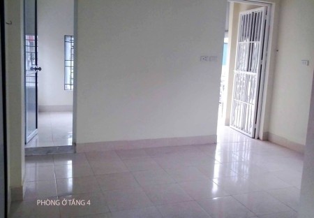 Phòng trọ 20m2 sạch, sáng có điều hòa khu Bách Kinh Xây