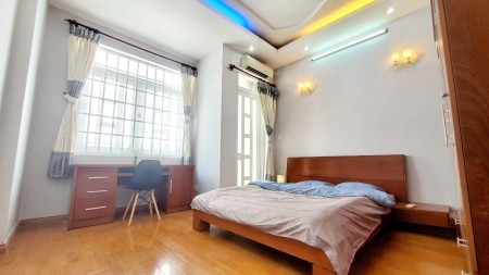 Đi đến slide 1