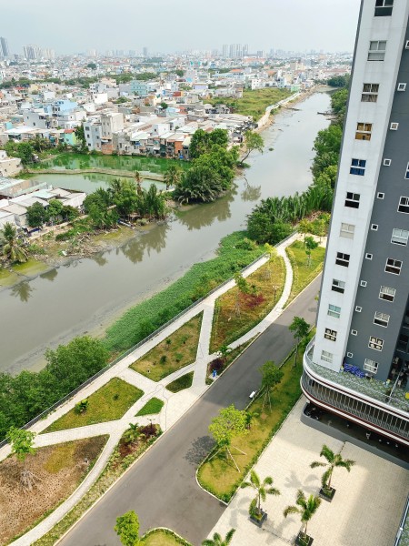 Đi đến slide 8