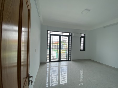 Căn hộ mới xây 100% full nội thất cao cấp quận Phú Nhuận