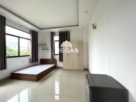 Căn hộ full nội thất ngay cầu Trường Chinh giá rẻ