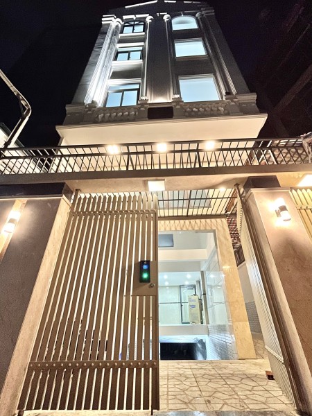 Căn hộ dịch vụ có sân sau, Đầy đủ nội thất giá rẻ tại Hoàng Hoa Thám - Phường 6 - Bình Thạnh