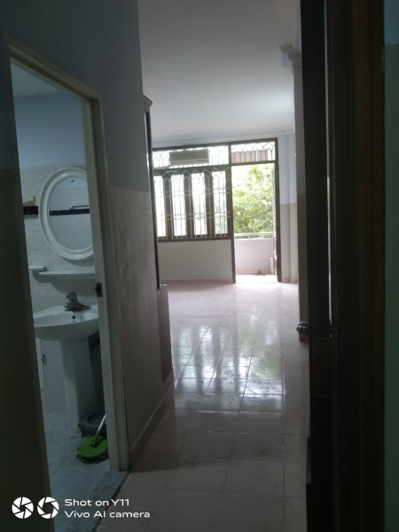 PHÒNG BAN CÔNG GIÁ RẺ 97D NGUYỄN DUY DƯƠNG Q5