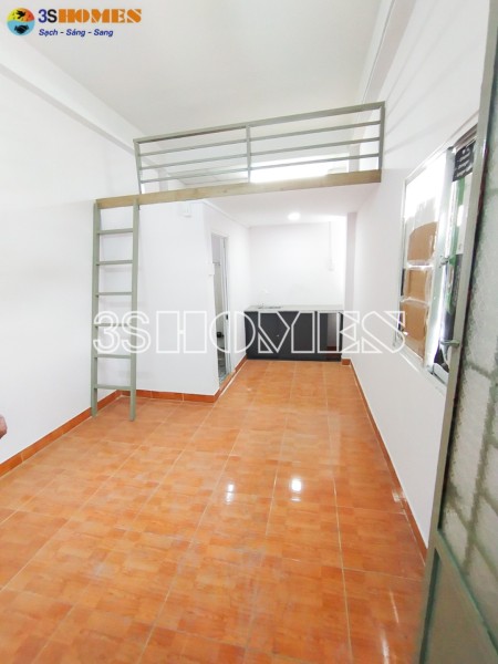 Trống 1 phòng duy nhất có gác Trịnh Đình Trọng Q.Tân Phú, giá sv