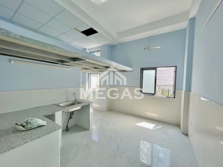 Phòng trọ giá rẻ ngay Thạnh Xuân - Hà Huy Giáp - Ngã 4 Ga - ĐH NTT Q12