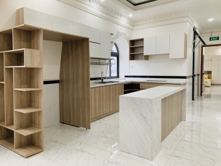 Penthouse 2PN Full Nội Thất Cực Đẹp Ngay Tô Ký - Chợ Chó - CVPM Quang Trung