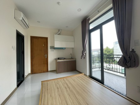 Căn Hộ Ban Công siêu mịn - Ngay trung tâm