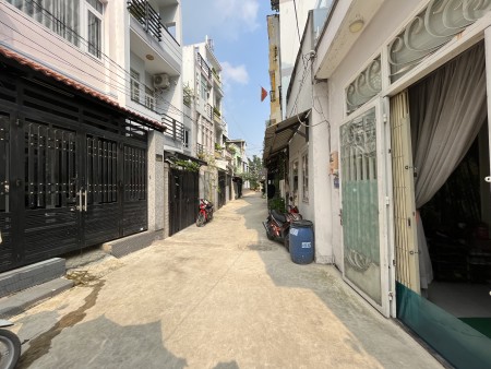 Cho thuê nhà nguyên căn trệt 3 lầu mới đẹp đầy đủ nội thất dọn vào ở ngay