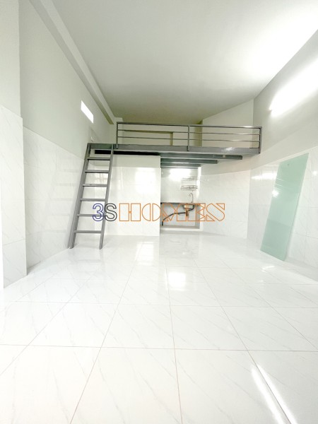Cho thuê phòng mới xây giá rẻ, có gác lửng ngay Lê Đức Thọ