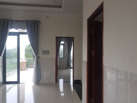 Cho thuê phòng Khu Intresco 13E Bình Chánh (Gần trường ĐH KINH TẾ, ĐH VĂN HIẾN, Tiểu học LÊ QUÝ ĐÔN)