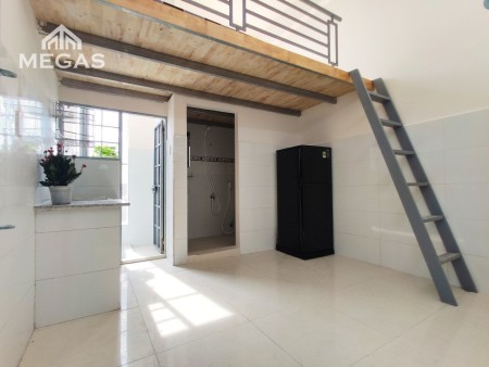 ⭐️⭐️ Phòng trọ giá rẻ GÁC CAO - CỬA SỔ LỚN - Ngay ETOWN Cộng Hòa - Phòng nhiều ánh sáng tự nhiên thoáng