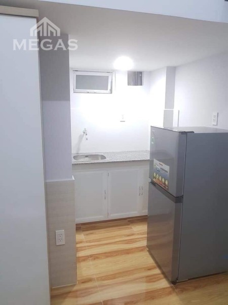Phòng trọ 25m2_full nội thất_gần ngã tư bảy hiền