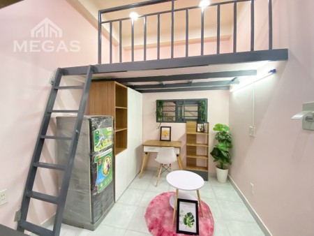 Căn hộ quận Tân Bình giá rẻ , mới, Full NT gần chợ Hoàng Hoa Thám