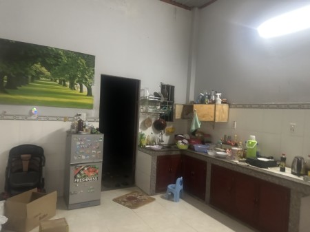 Cho thuê nhà 1 trệt 1 lầu kinh doanh buôn bán được
