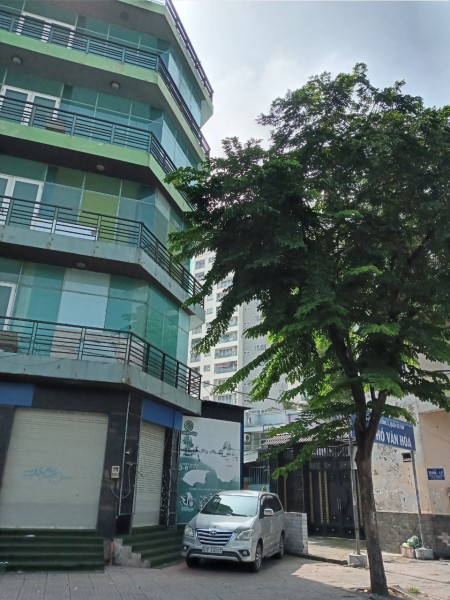 CHO THUÊ MẶT BẰNG ĐƯỜNG PHẠM VĂN ĐỒNG
