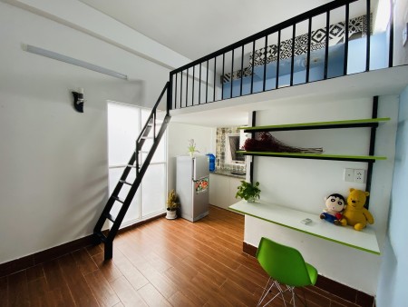 Cho thuê Duplex Full nt gần Hutech