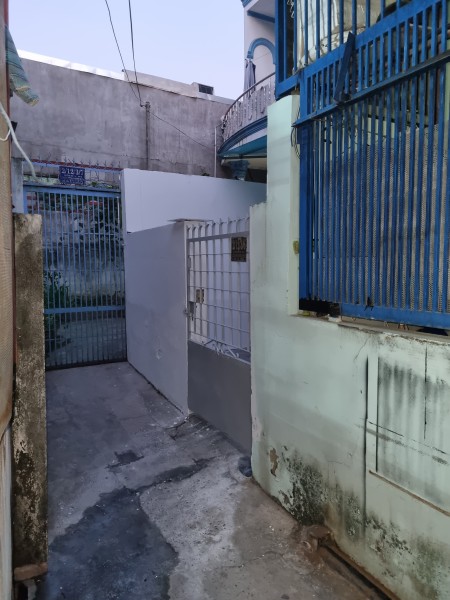 Cho thuê nhà sau lưng GIGAMALL Phạm văn đồng