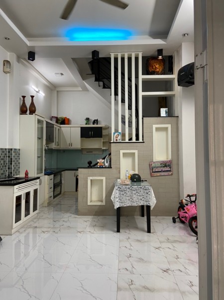 Cho thuê nhà HXT Huỳnh Thiện Lộc 40m2 x2tầng chỉ 12triệu