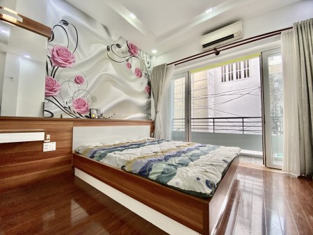 Studio Bancol Cửa Sổ Giá Sập Sàn Checkin Tháng 4 - 5