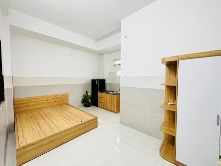 Khai trương phòng mới full nội thất ngay Cộng Hoà, Tân Bình