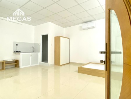 Cho thuê căn hộ Tân Bình đầy đủ nội thất giá rẻ ngay cầu vượt Hoàng Hoa Thám - phường 13