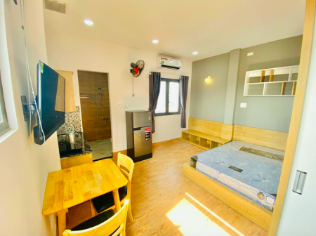 Phòng VIP Full Tiện Nghi-Ban Công Thoáng Mát