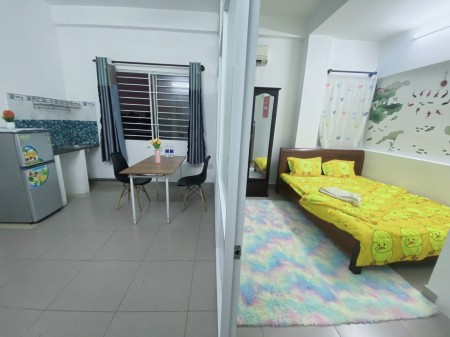 Cho thuê căn hộ FULL nội thất gần sân bay Tân Bình