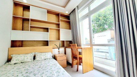 Căn Hộ 2 PN Ban Công Full Nội Thất Mới 100% Ngay Cầu Lê Văn Sỹ