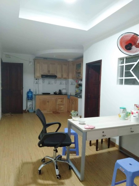 Tìm bạn nữ ở ghép trong phòng lớn của căn hộ