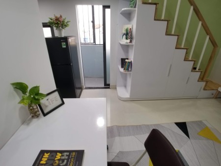 Phòng đầy đủ tiện nghi ngay Phan Văn Trị - Chu Văn An