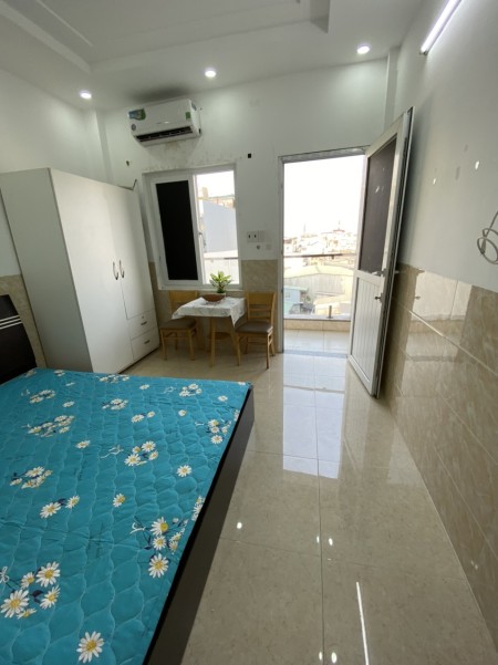 CHDV ban công, tiện nghi đầy đủ, sang xịn mịn hẻm oto Ung Văn Khiêm, Bình Thạnh