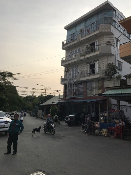 Đi đến slide 8