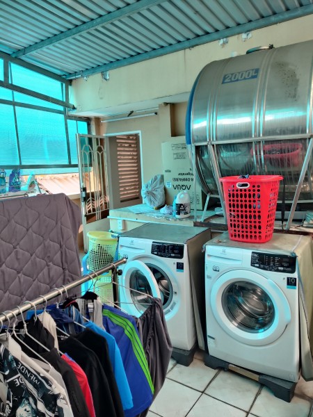 Ký túc xá cao cấp 345 Trần Hưng Đạo, Q1. Giá từ 2tr1