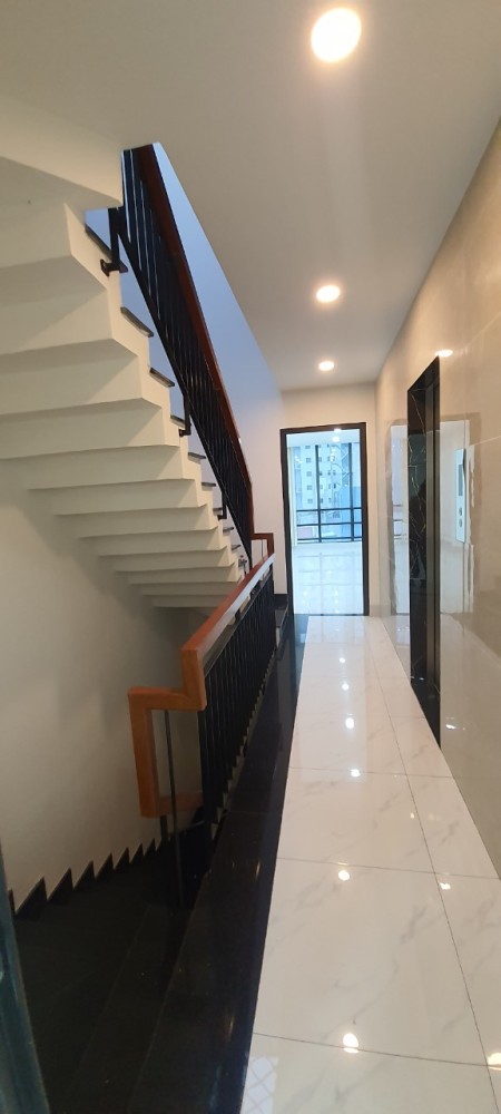 Đi đến slide 8