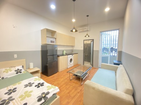  SIÊU ƯU ĐÃI Cho Thuê Căn Hộ Studio_Ban công_Máy Giặt Riêng_Gần Hàng Xanh