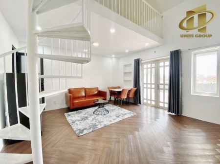 Căn hộ Duplex full nội thất có ban công gần đại học TDTU, RMIT (cho nuôi Pet)