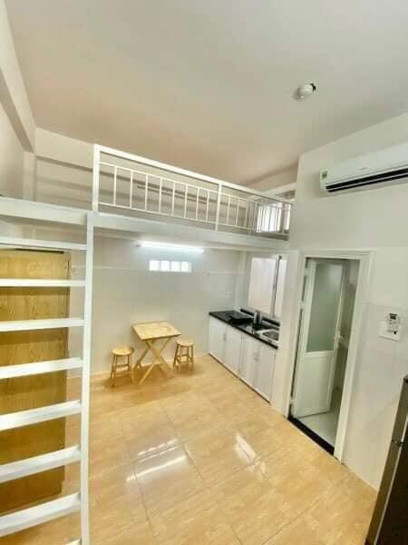 Phòng Tiện Nghi Gác Lững Gò Vấp , Gần ĐH Văn Lang - ĐH Công Nghiệp, VinCom - Emart