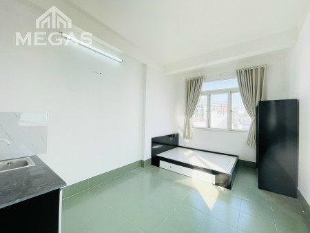 Phòng Siêu Đẹp, 25m2 Giá Siêu Hời Ngay Nguyễn Hồng Đào