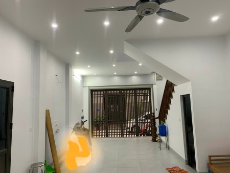 CHO NỮ THUÊ PHÒNG TRỌ TẠI PHÚ DIỄN