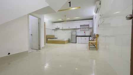 Bình Thạnh còn phòng ban công đủ tiện nghi 35 m2 gần chợ bà Chiểu giá 5,5 tr