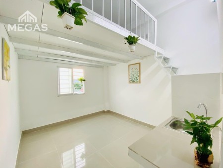 Phòng trọ giá rẻ có cửa sổ ngay gần chợ An Nhơn