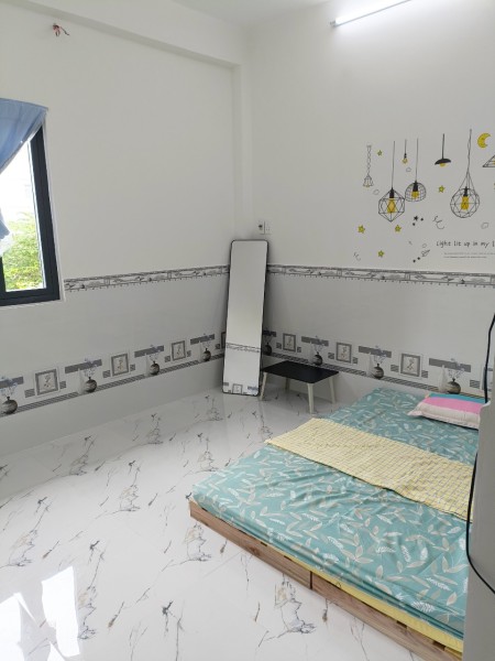Cho thuê nhà nguyên căn mới đẹp, 180m2, sân vườn rộng, NTCB, Lê Văn Lương, Nhà Bè
