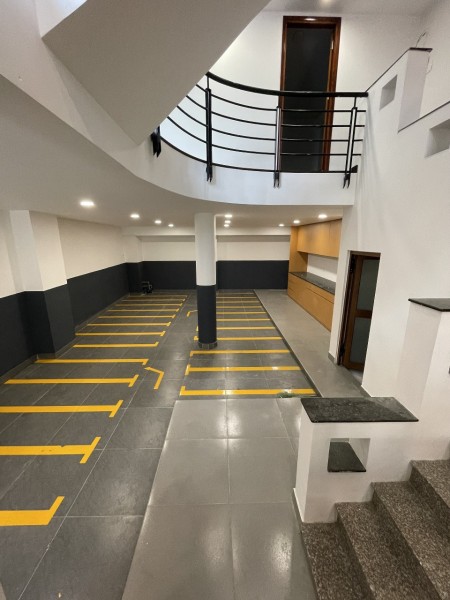 Nhà mới tuyển thêm thành viên mới