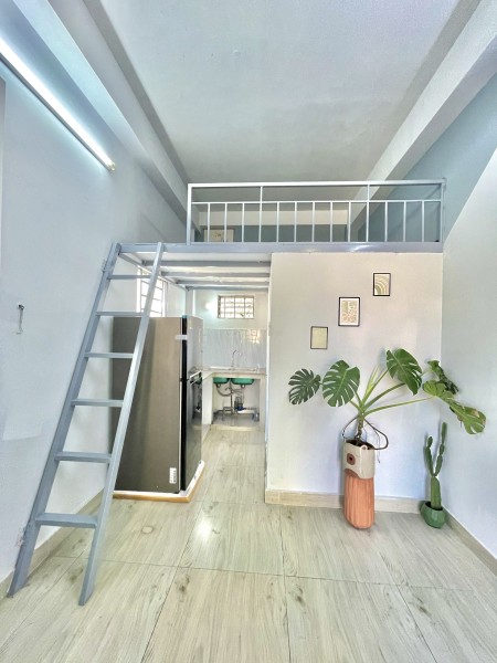 Cho thuê phòng trọ 32m2 có gác đường Nơ Trang Long quận Bình Thạnh sát bên Văn Lang cơ sở 3