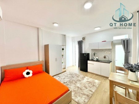 CMT8 Quận 10, gần vòng xoay dân chủ, toà nhà viettel
